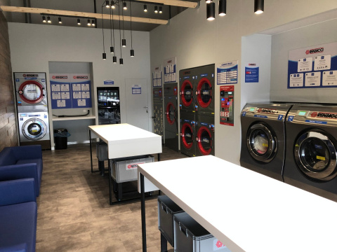 Pralnie Samoobsługowe RENZACCI LAUNDROMAT Pralnie Samoobsługowe RENZACCI LAUNDROMAT